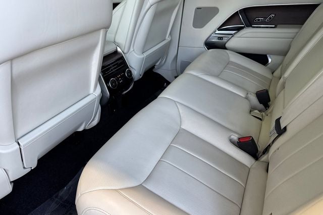 2024 Land Rover Range Rover SE LWB