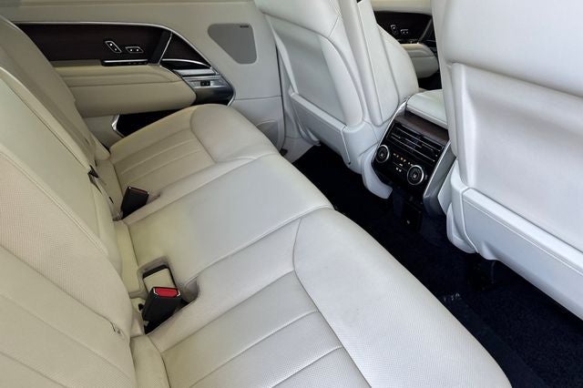 2024 Land Rover Range Rover SE LWB