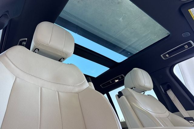2024 Land Rover Range Rover SE LWB
