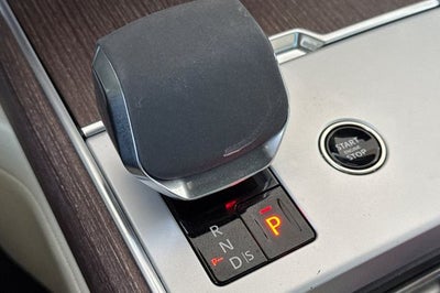 2024 Land Rover Range Rover SE LWB
