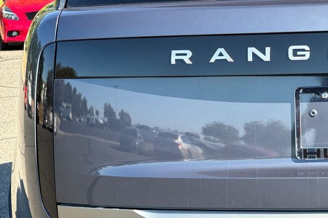 2024 Land Rover Range Rover SE LWB