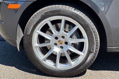 2018 Porsche Macan Base