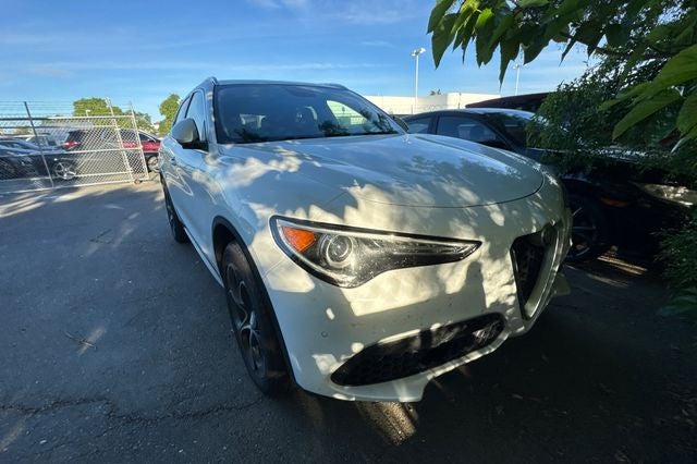 2019 Alfa Romeo Stelvio Ti
