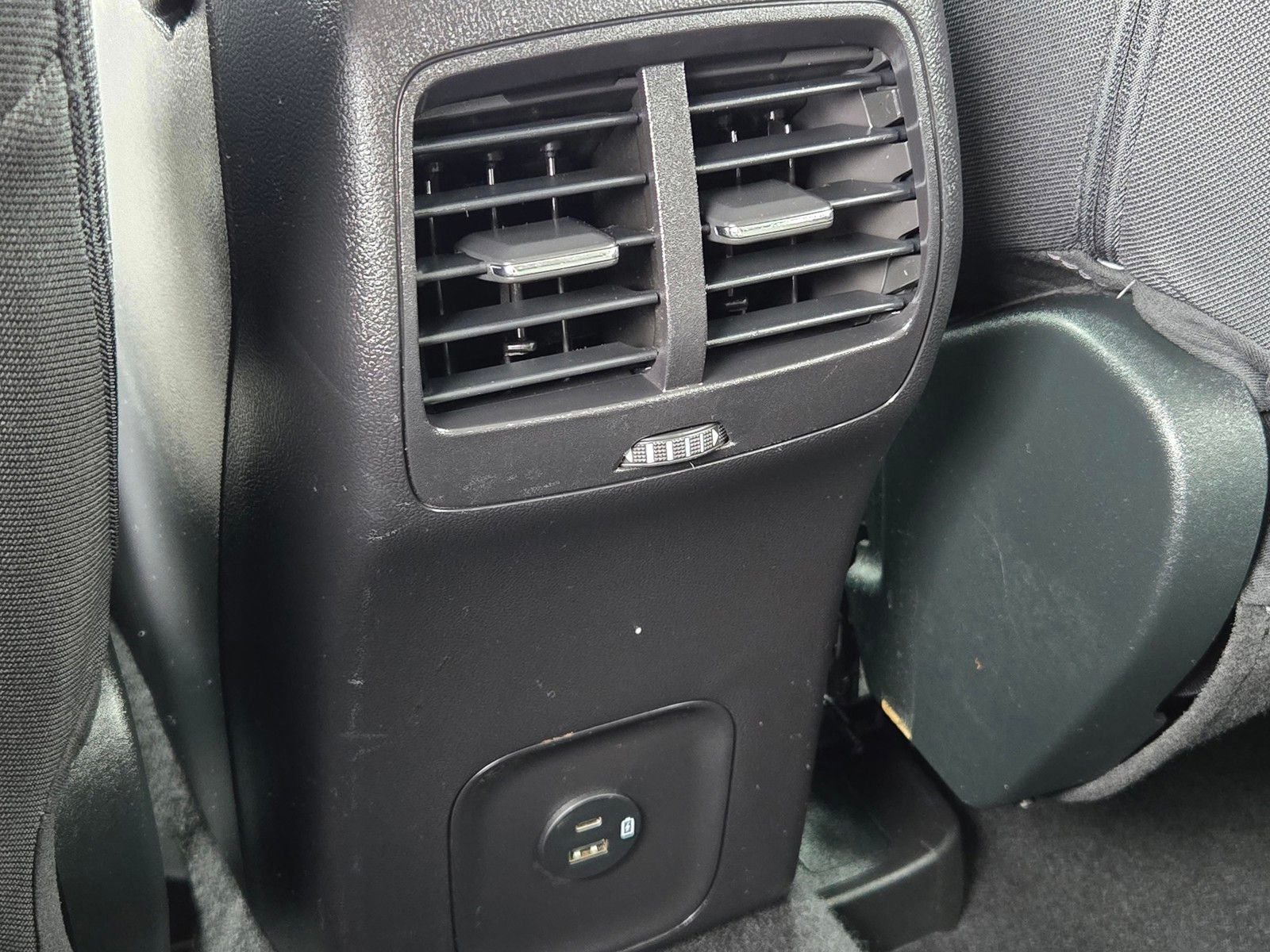 2022 Ford Escape Hybrid SE