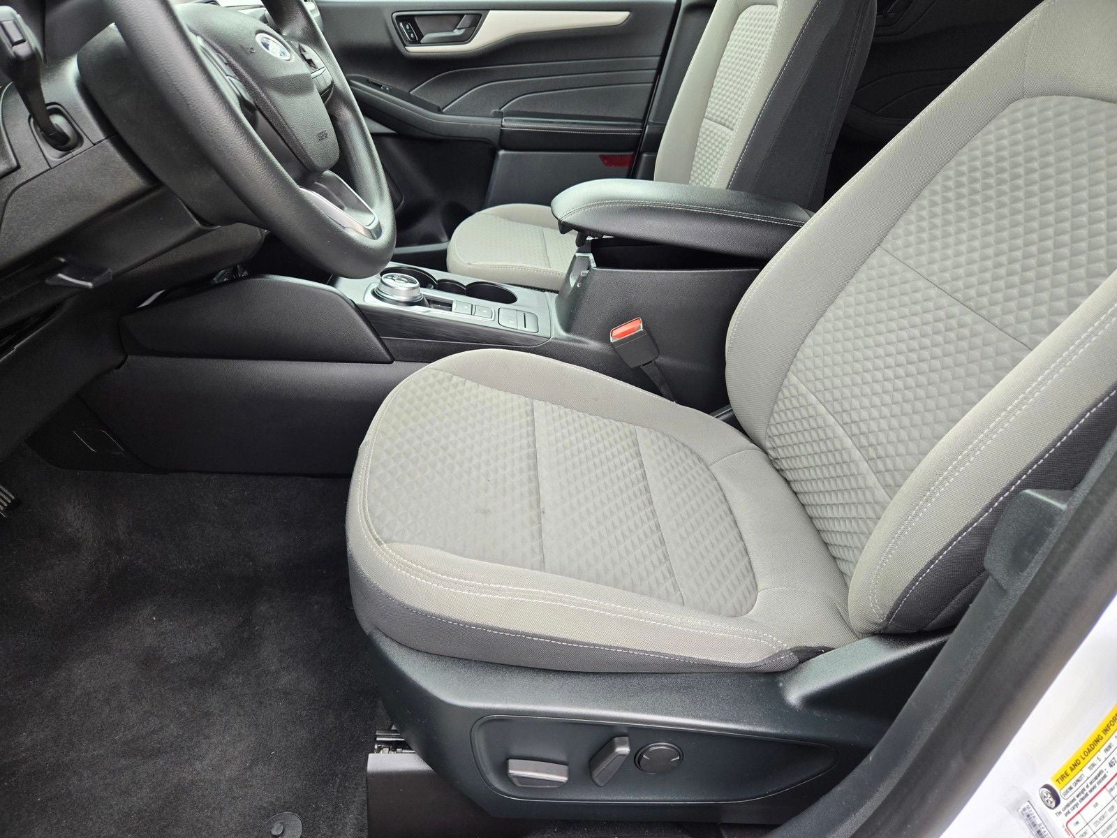 2022 Ford Escape Hybrid SE