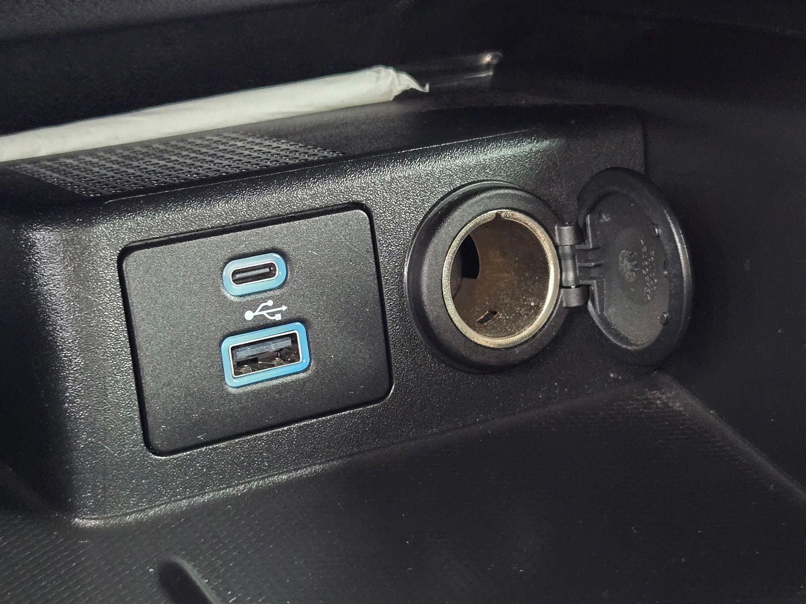 2022 Ford Escape Hybrid SE