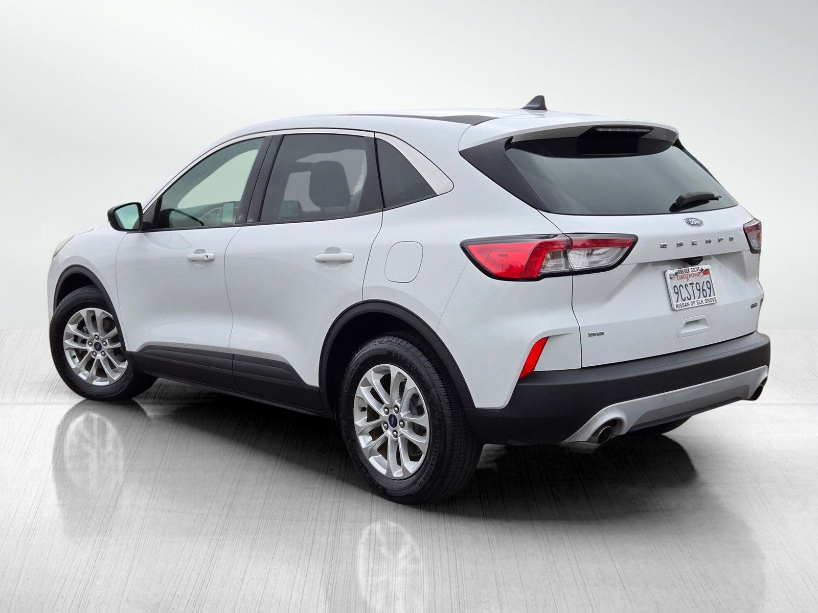 2022 Ford Escape Hybrid SE