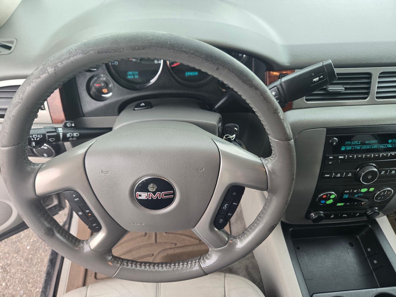 2014 GMC Yukon XL SLT 1500