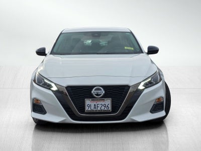 2020 Nissan Altima 2.5 SR