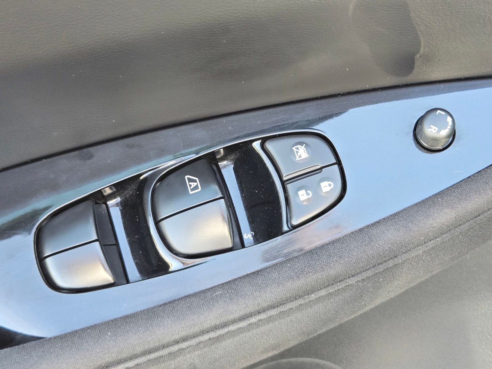 2016 Nissan Leaf SV