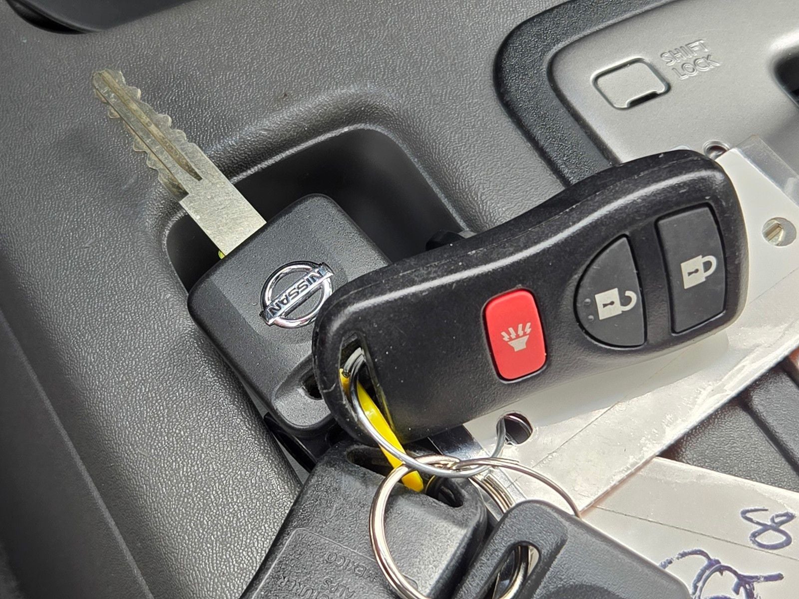 2017 Nissan Frontier SV