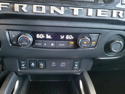 2025 Nissan Frontier SV