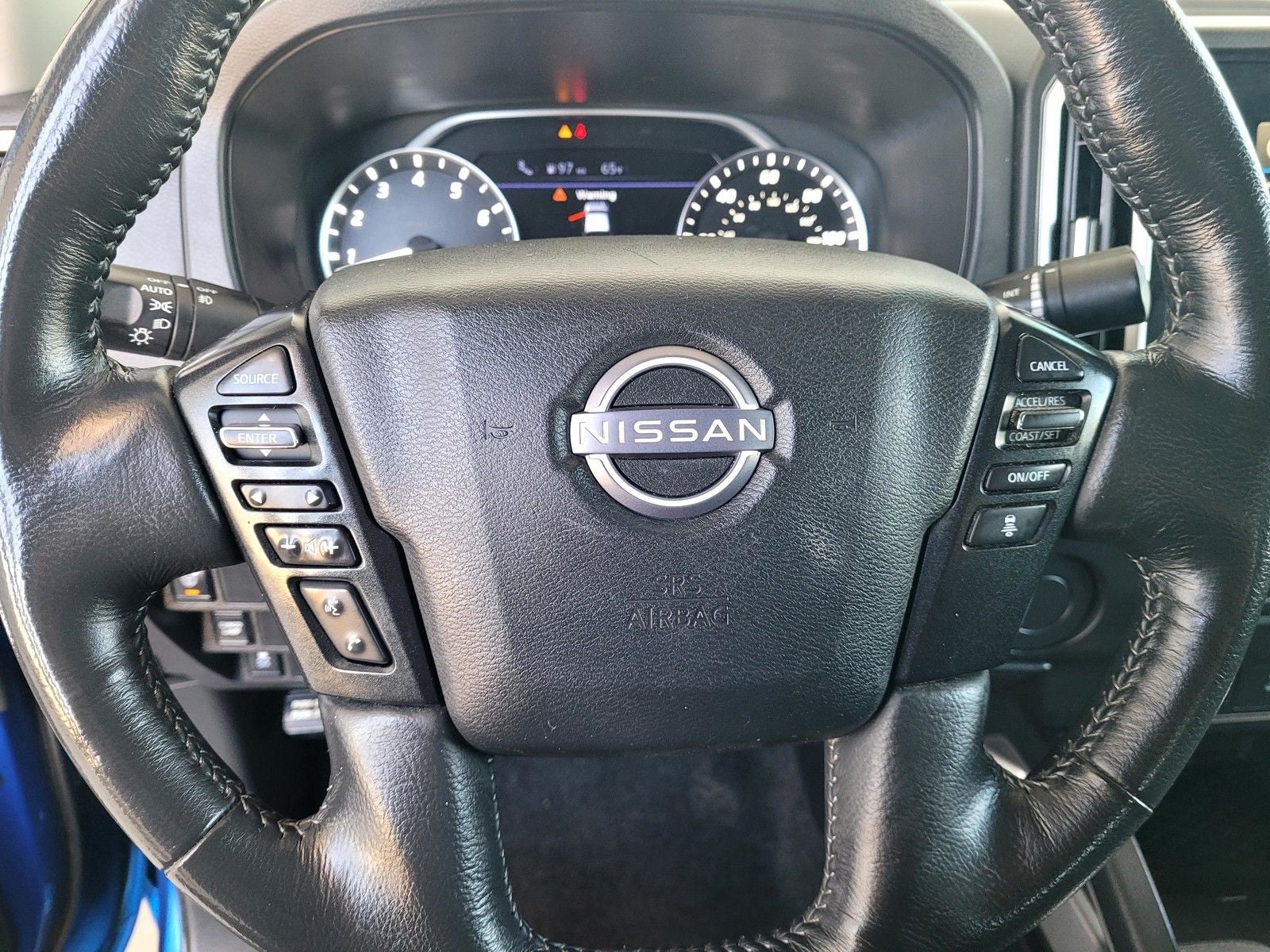 2025 Nissan Frontier SV
