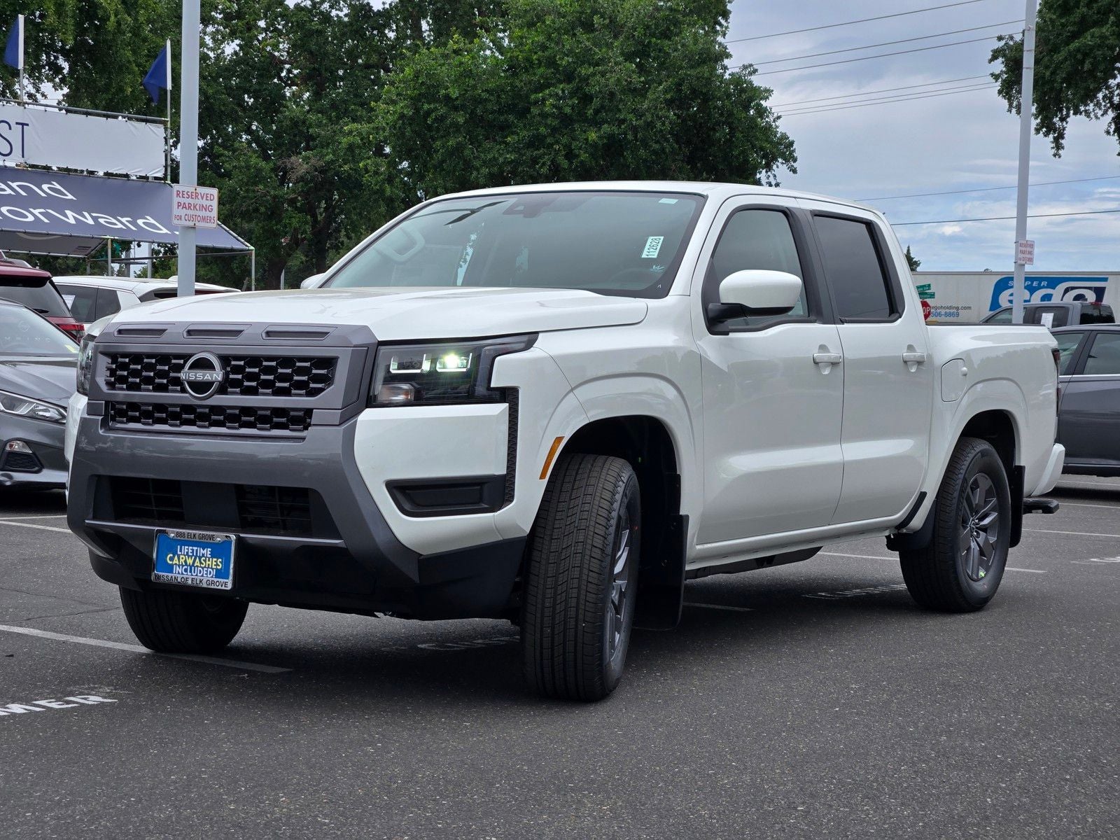 2026 Nissan Frontier SV