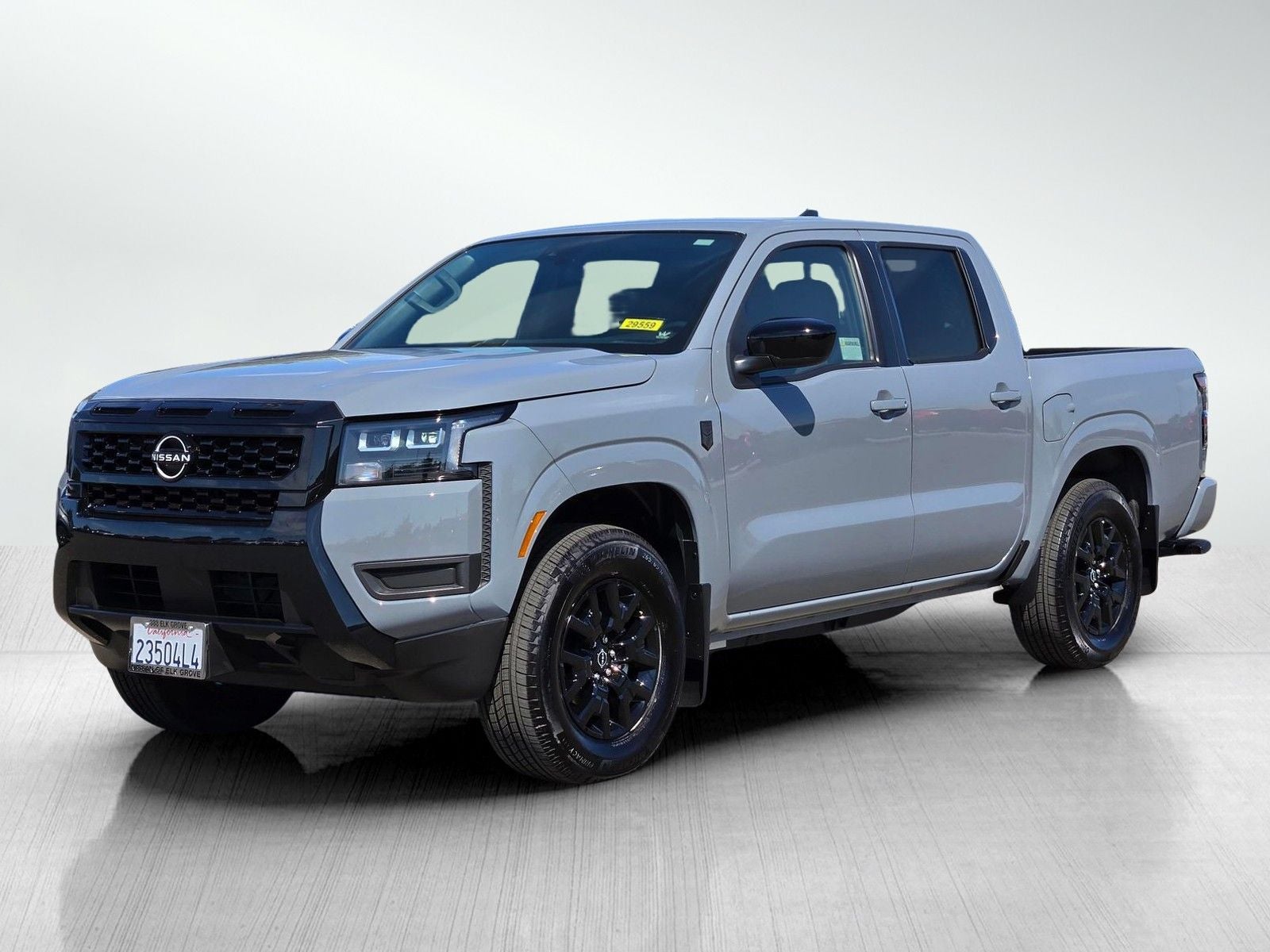 2026 Nissan Frontier SV Dark Armor