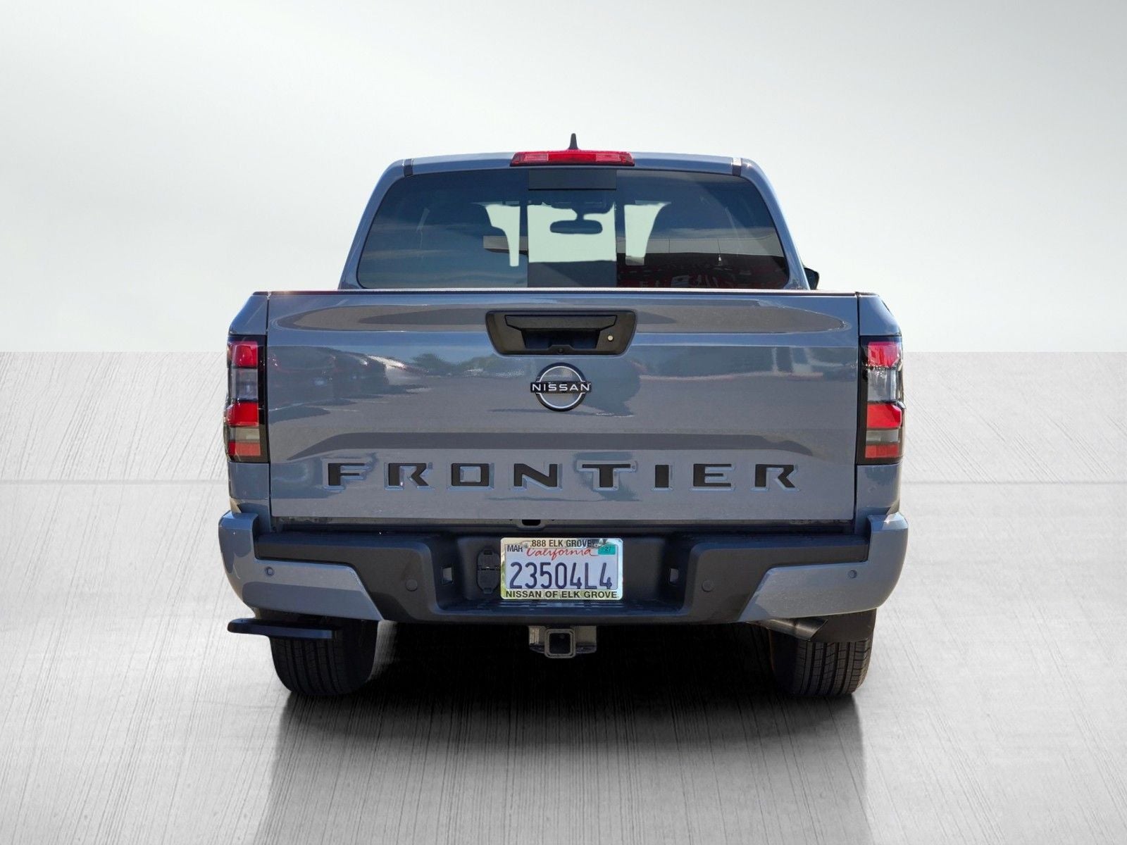2026 Nissan Frontier SV Dark Armor