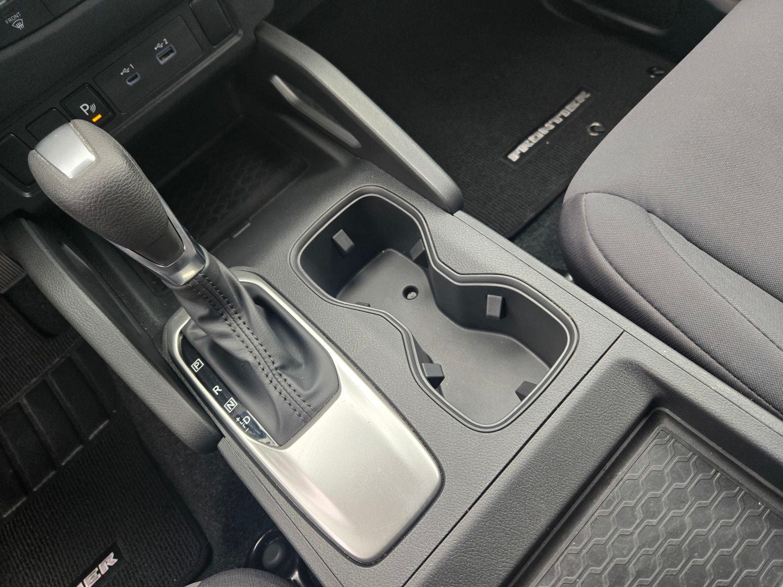 2024 Nissan Frontier S