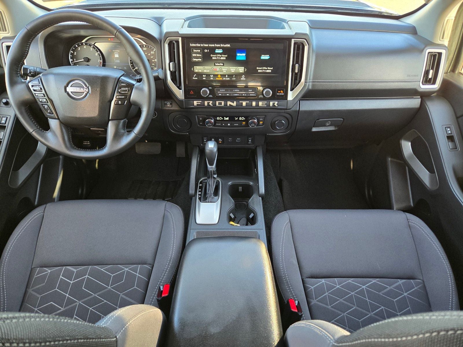 2025 Nissan Frontier SV
