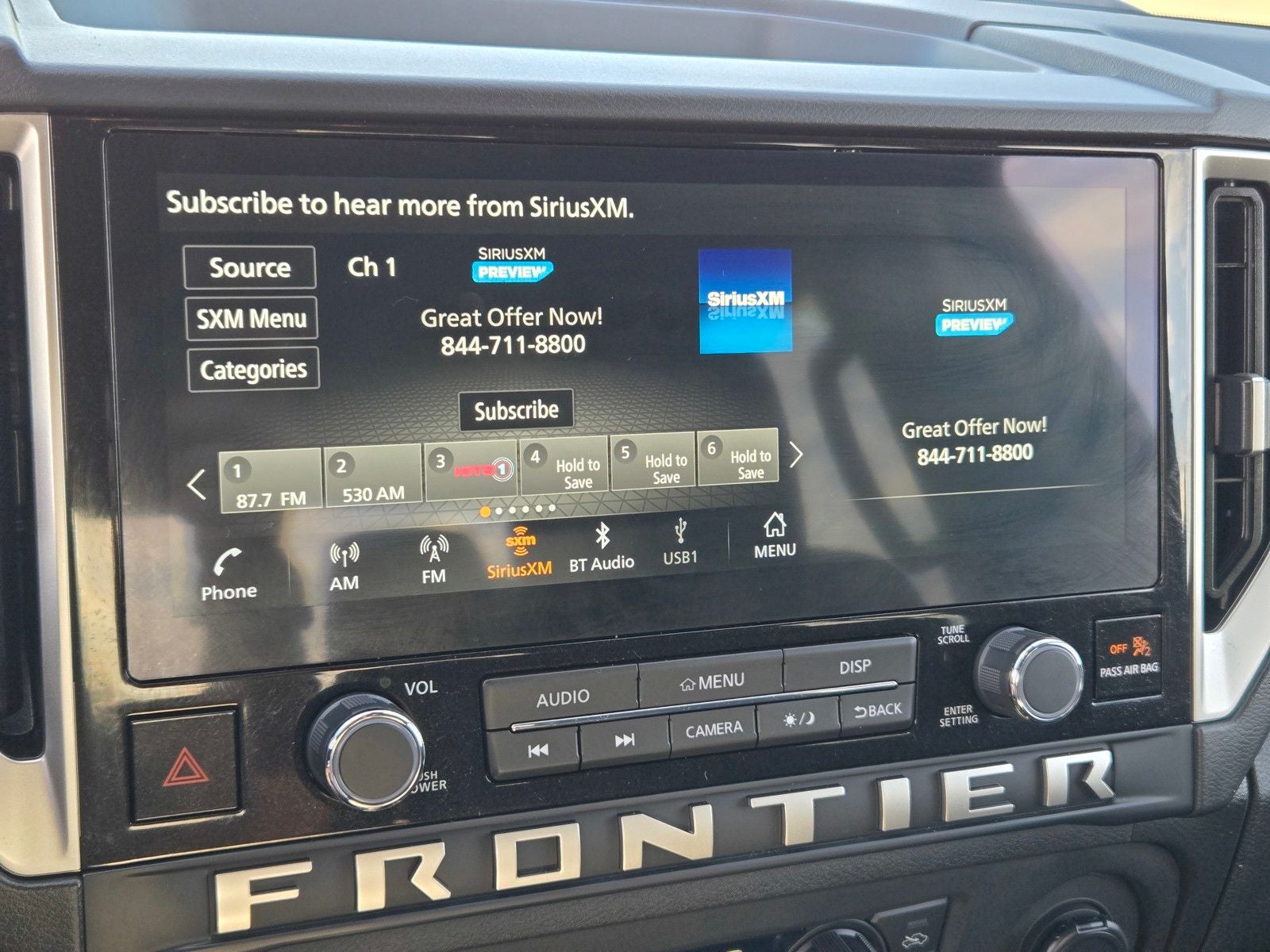 2025 Nissan Frontier SV
