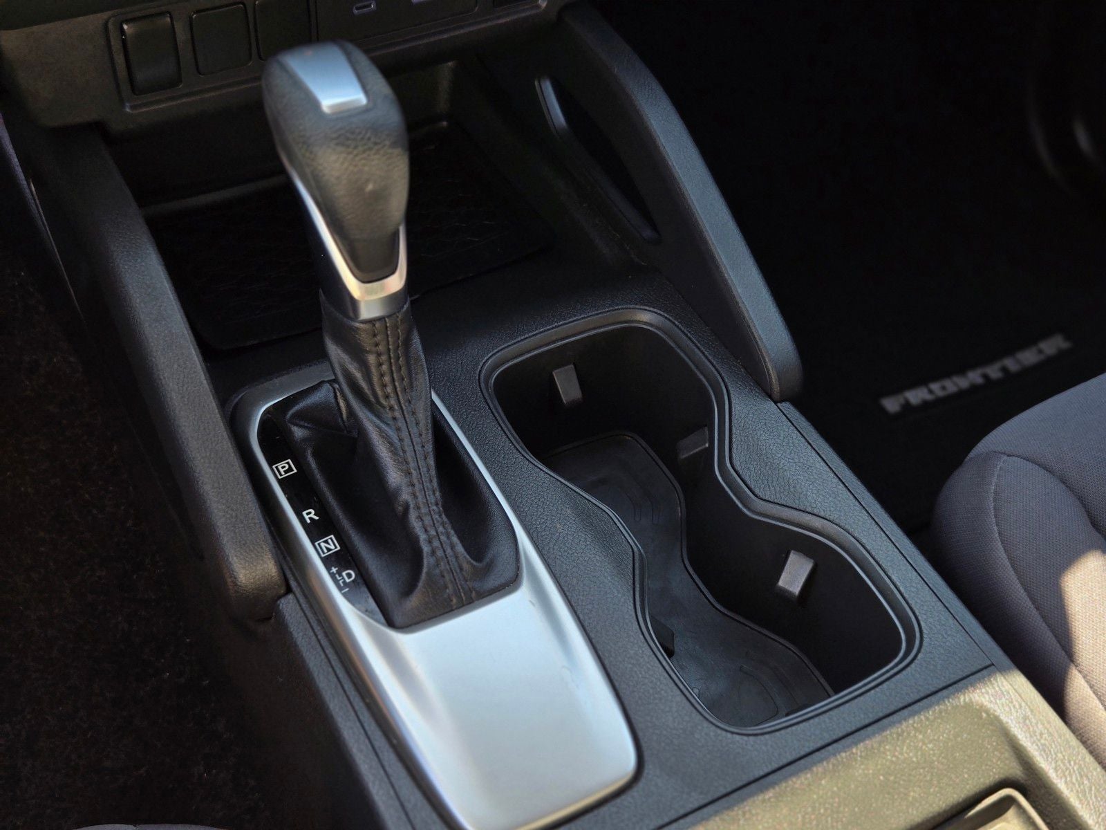 2023 Nissan Frontier S