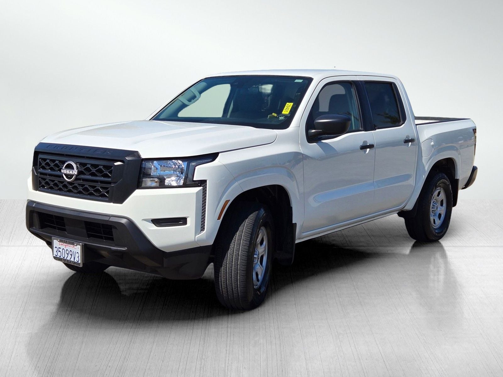 2023 Nissan Frontier S