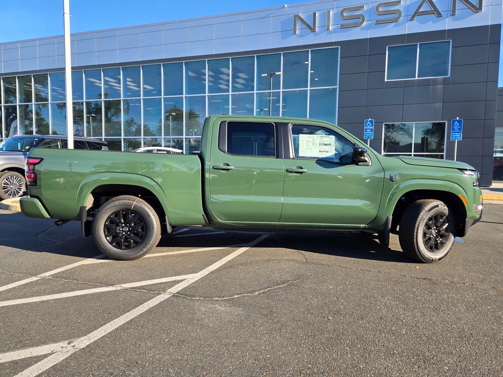 2026 Nissan Frontier SV