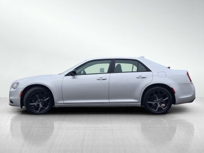 2021 Chrysler 300 Touring