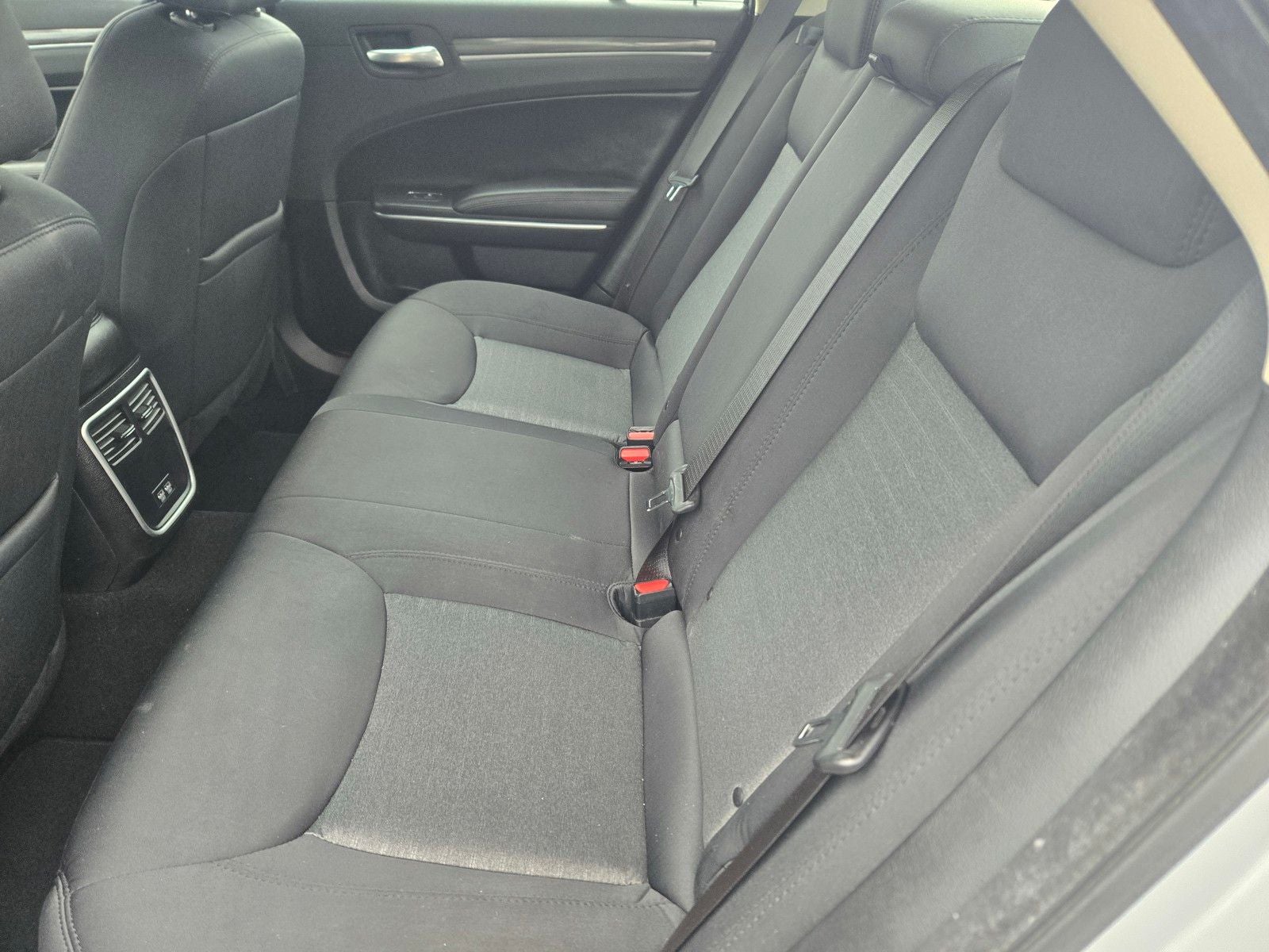 2021 Chrysler 300 Touring