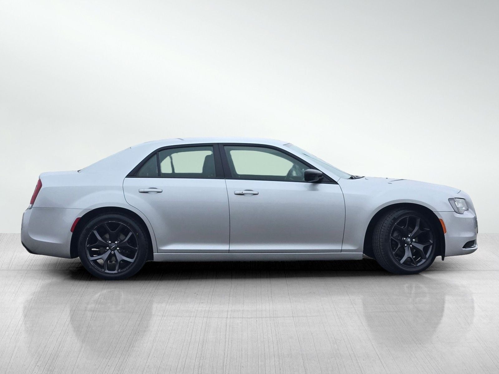 2021 Chrysler 300 Touring