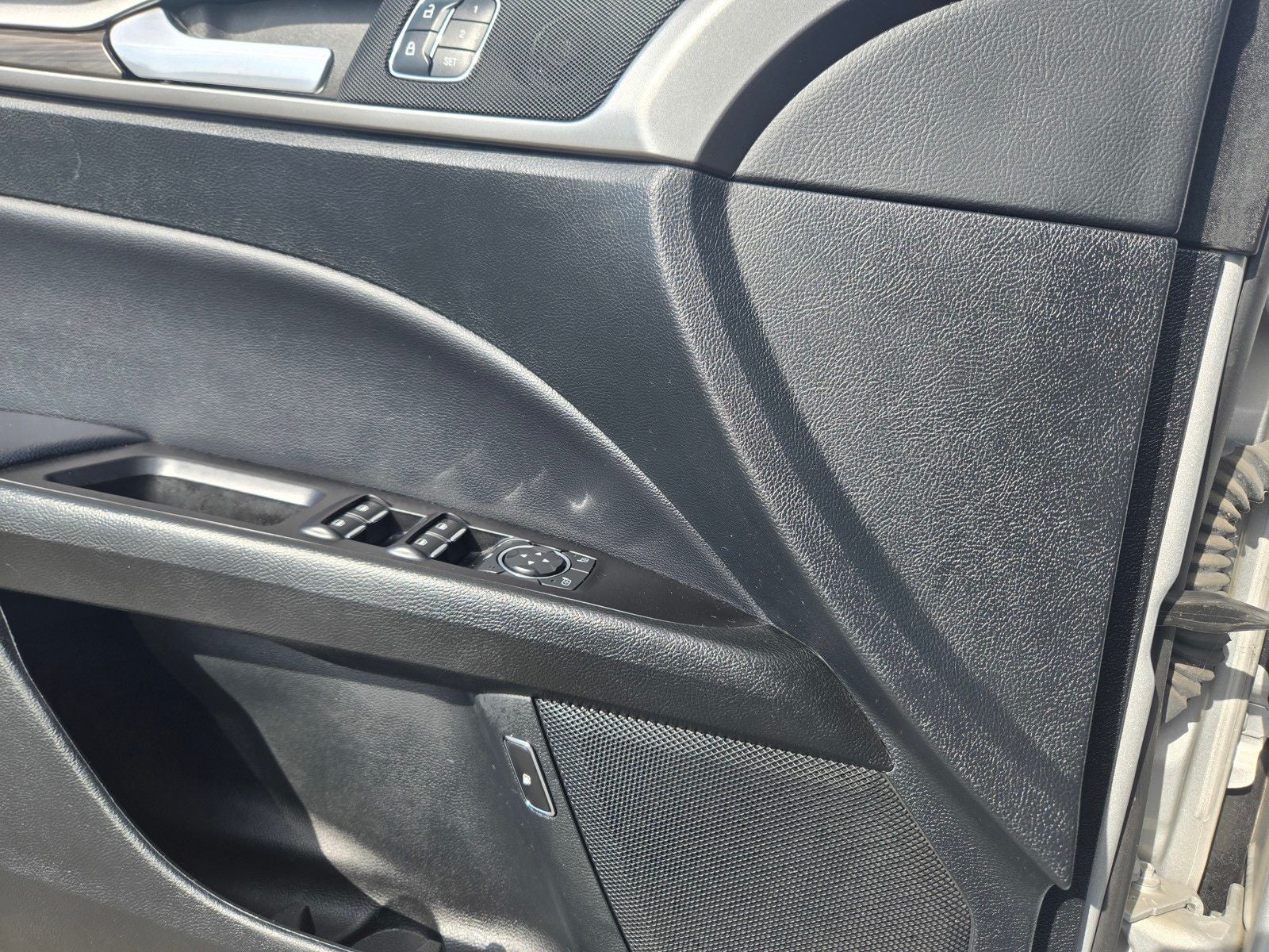 2017 Ford Fusion Energi SE Luxury