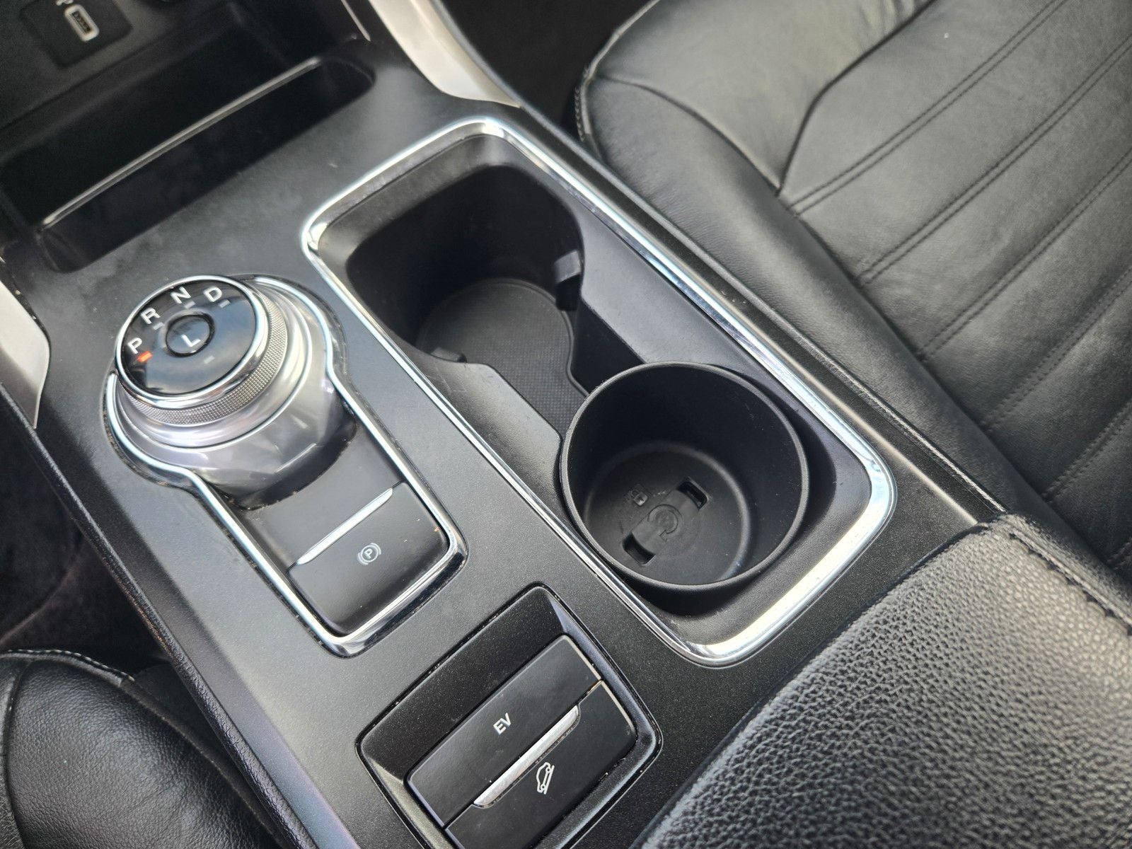 2017 Ford Fusion Energi SE Luxury