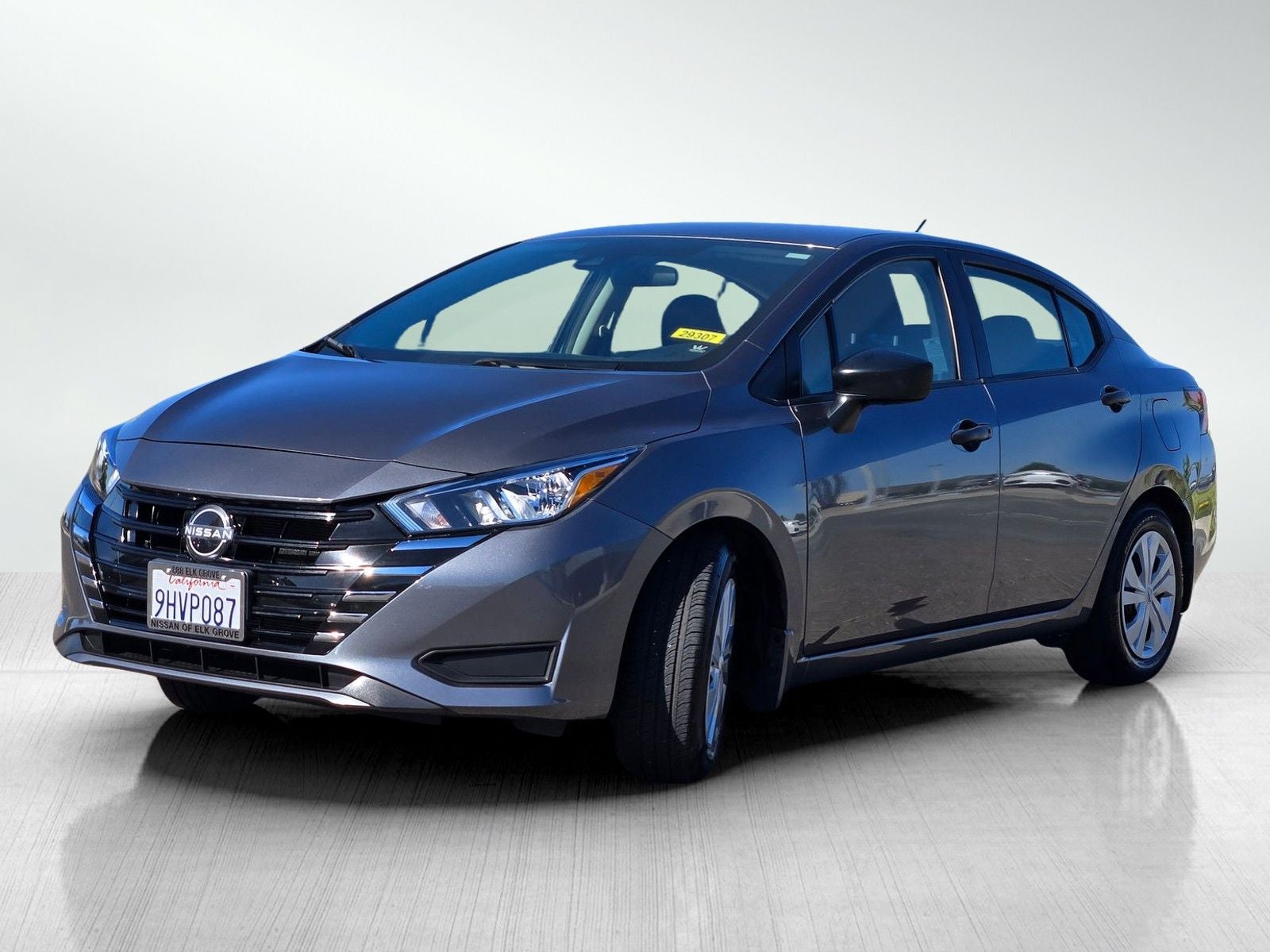 2023 Nissan Versa 1.6 S