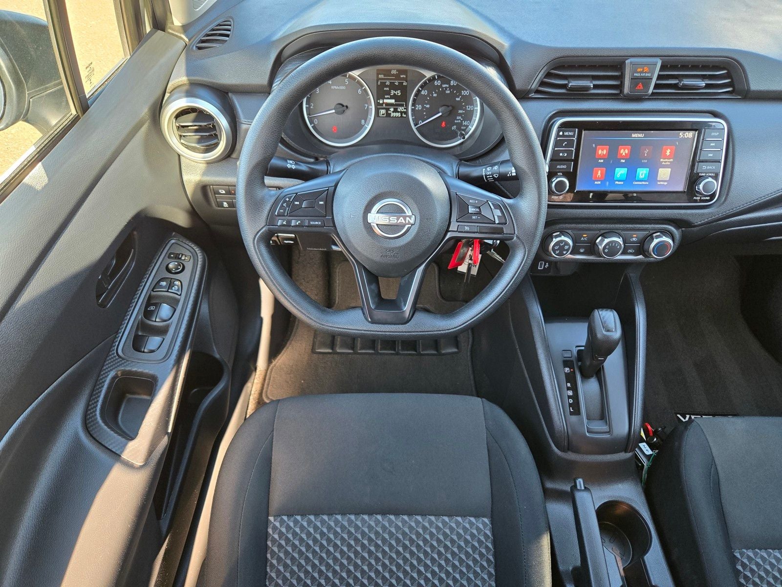 2024 Nissan Versa 1.6 S