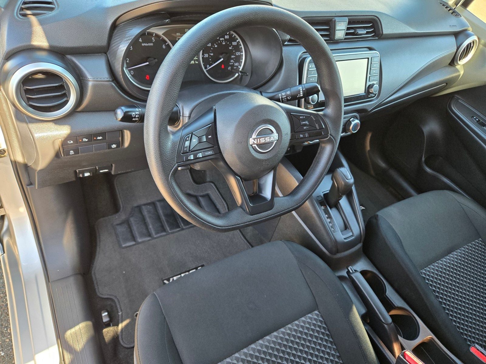 2024 Nissan Versa 1.6 S