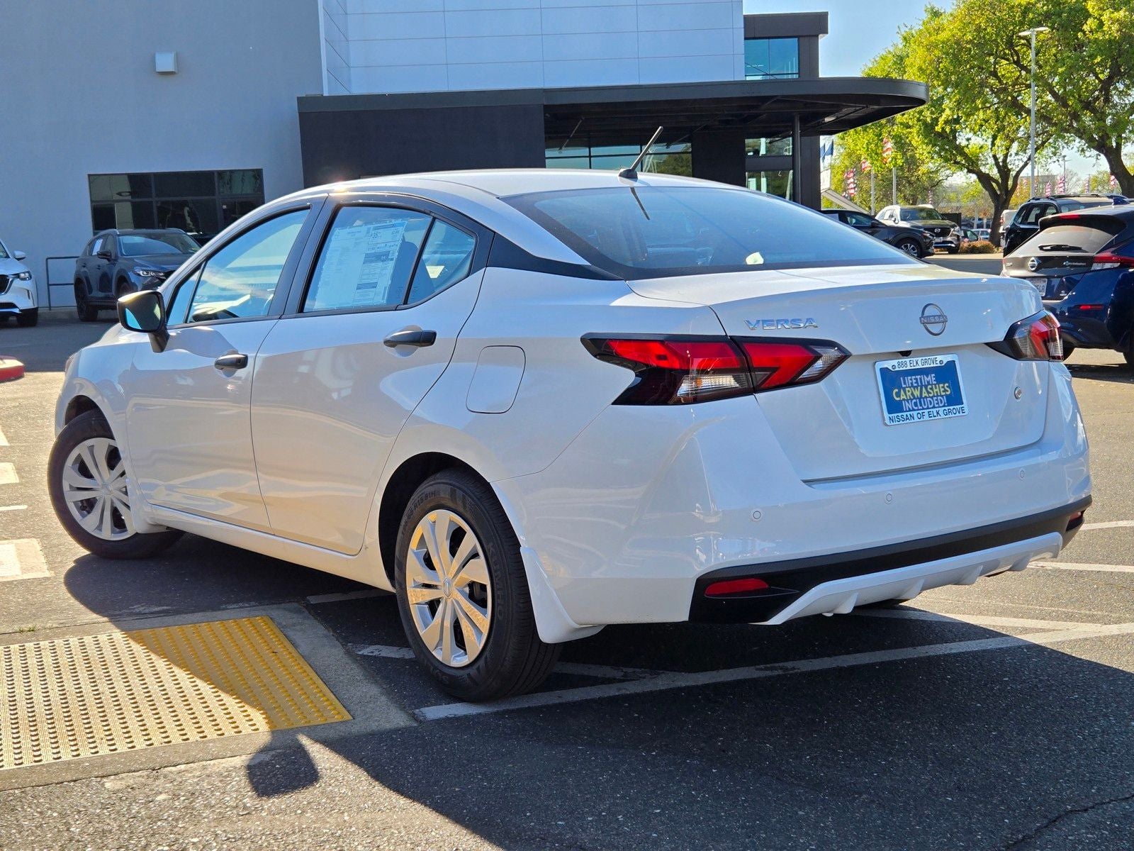 2025 Nissan Versa 1.6 S