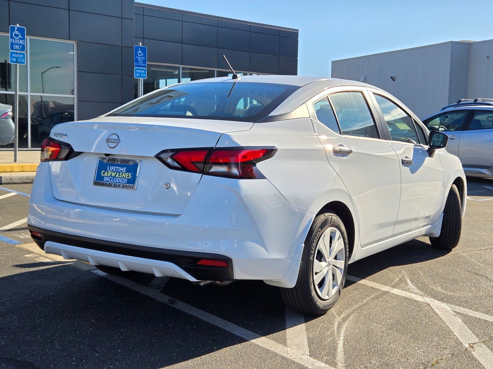 2025 Nissan Versa 1.6 S