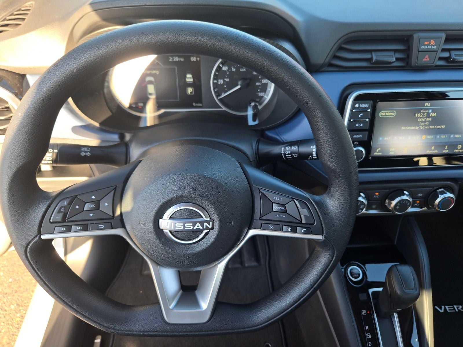 2025 Nissan Versa 1.6 SV