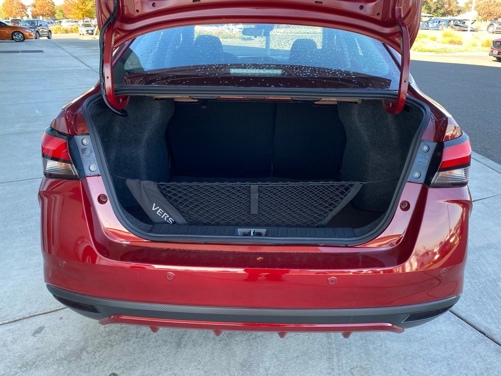 2025 Nissan Versa 1.6 SR