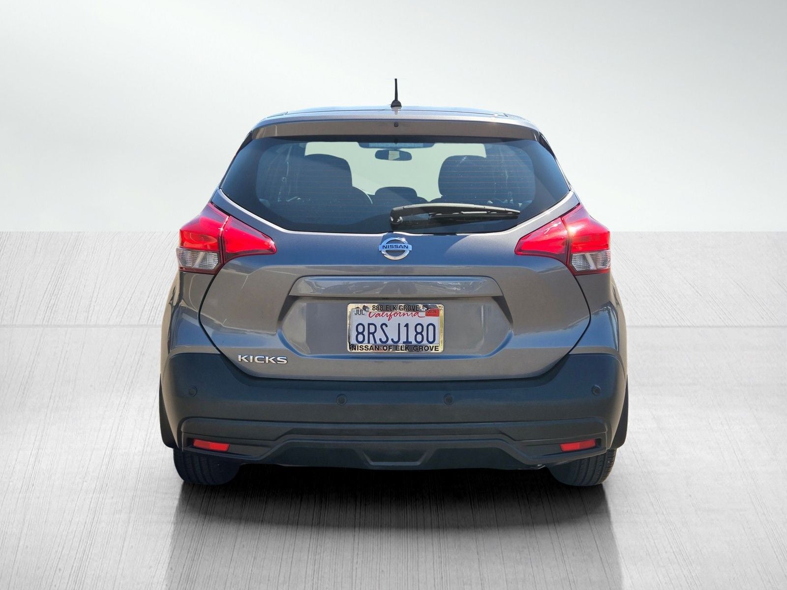 2020 Nissan Kicks S