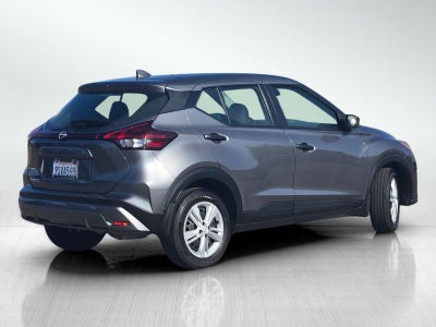 2025 Nissan Kicks Play S