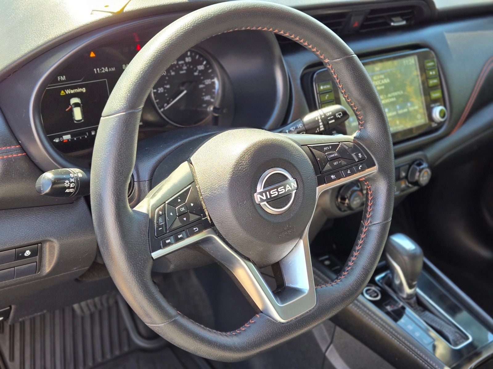 2024 Nissan Kicks SR