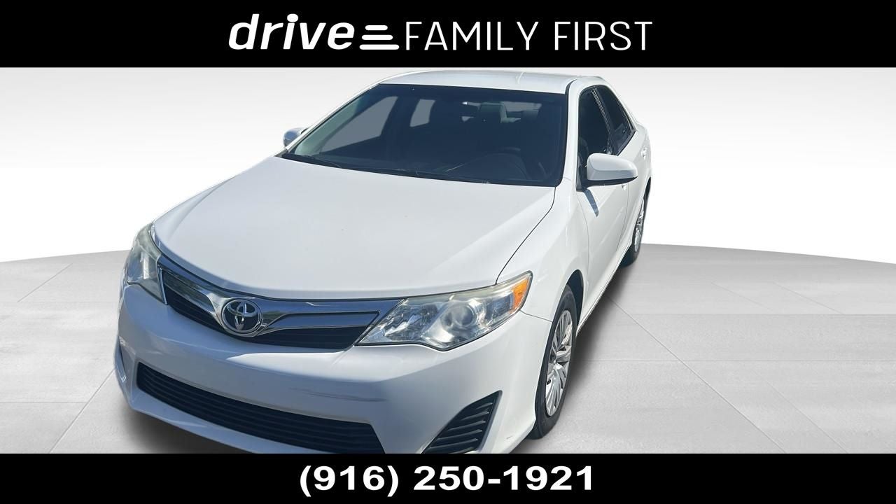 2014 Toyota Camry LE