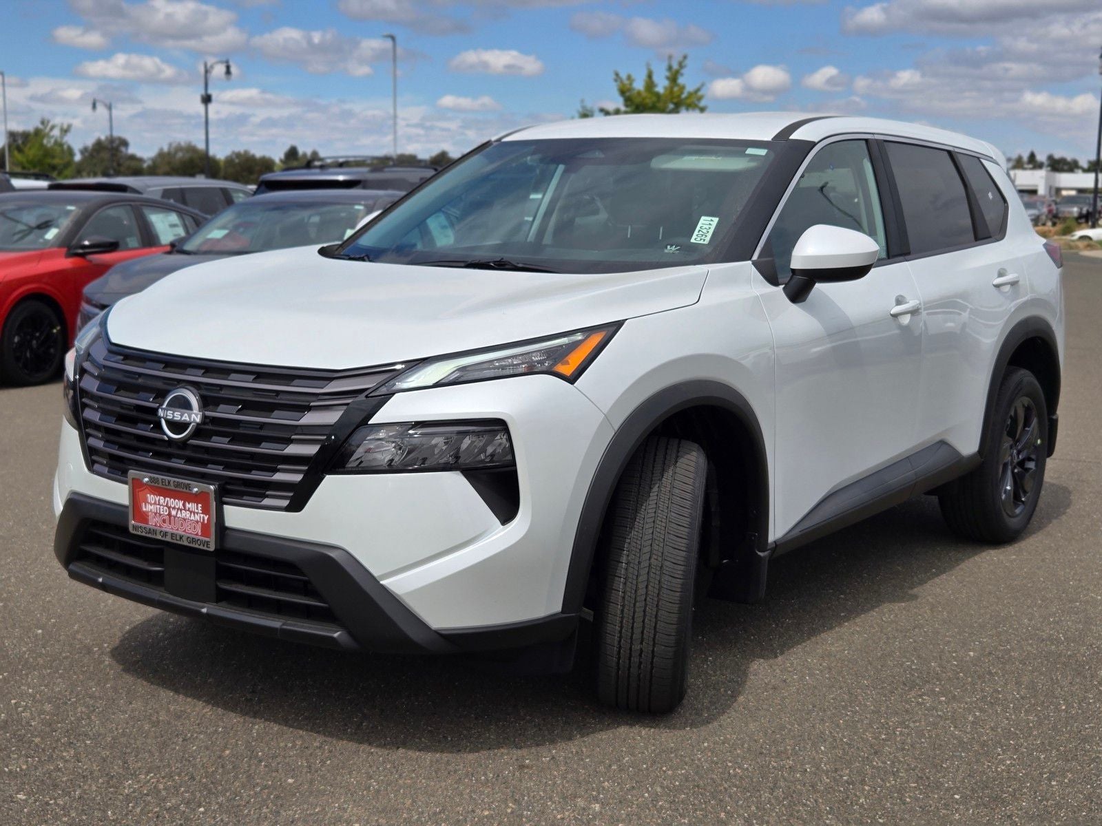 2026 Nissan Rogue SV