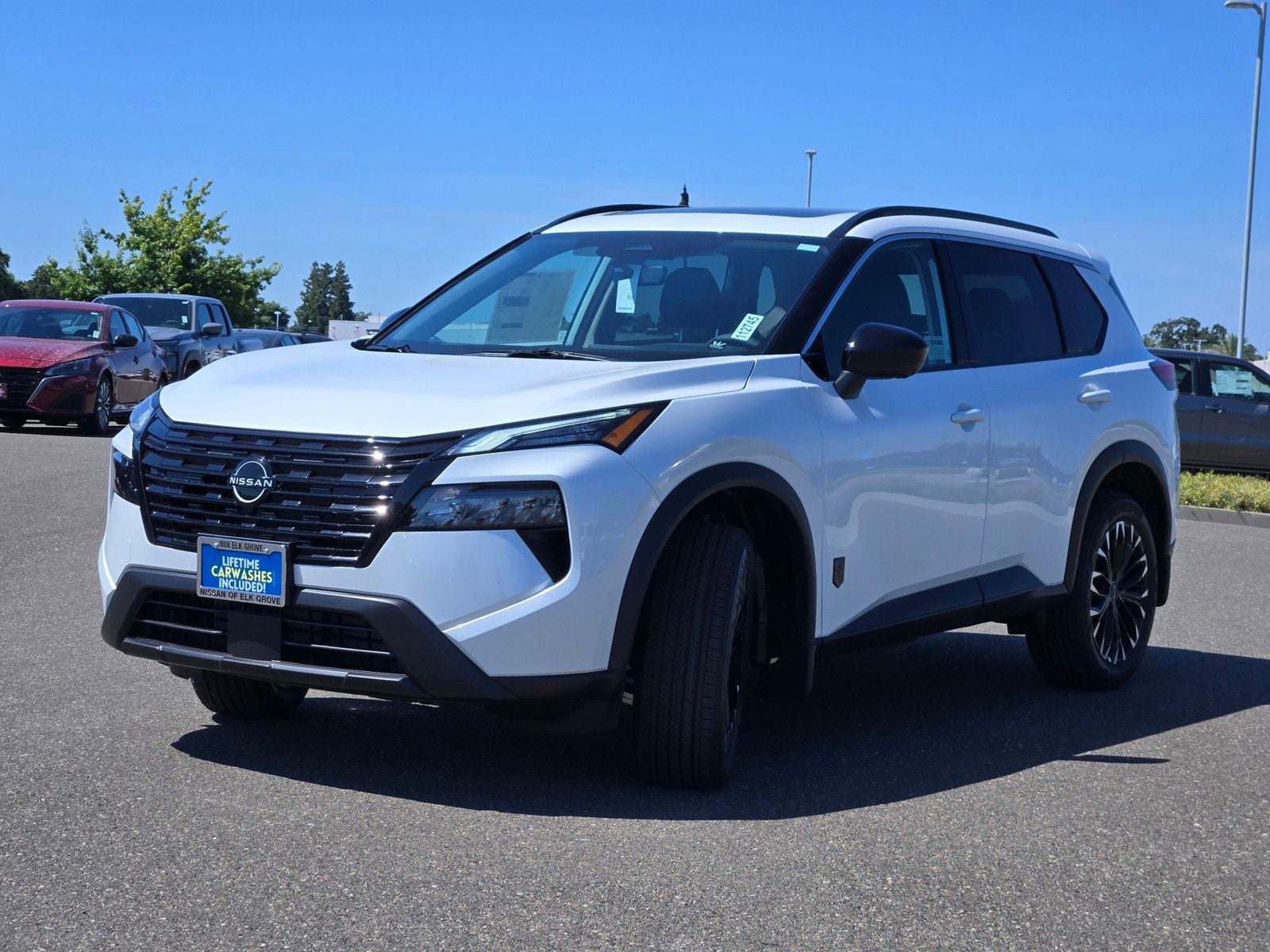 2026 Nissan Rogue Dark Armor