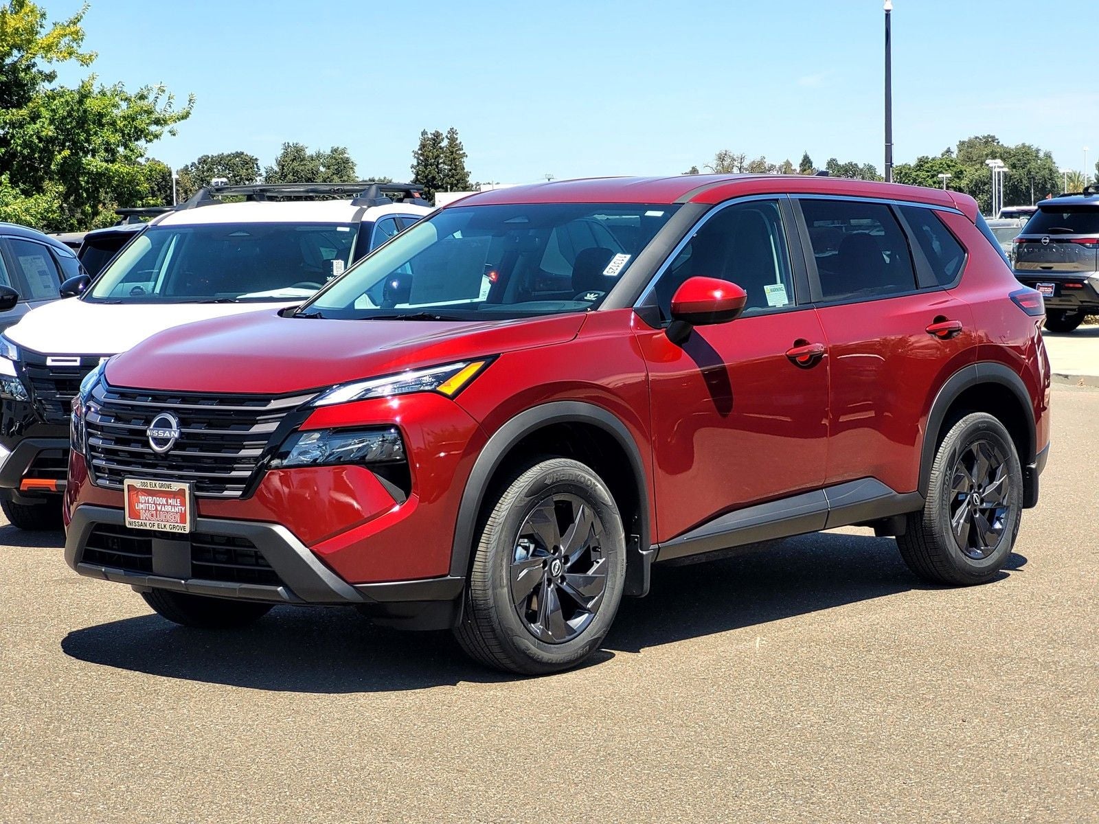 2026 Nissan Rogue SV