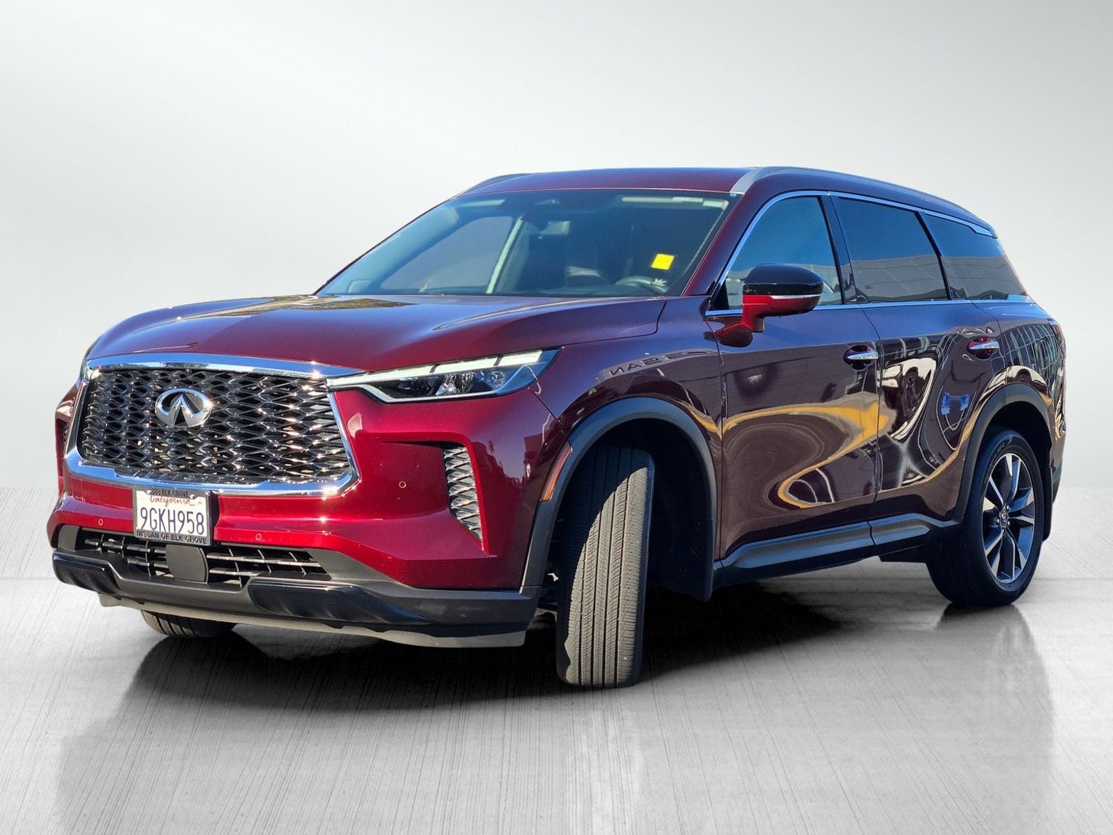 2023 INFINITI QX60 LUXE