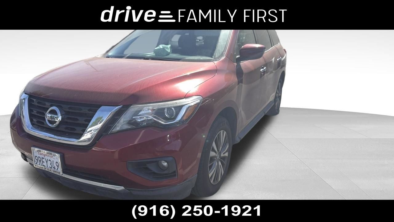 2019 Nissan Pathfinder SV