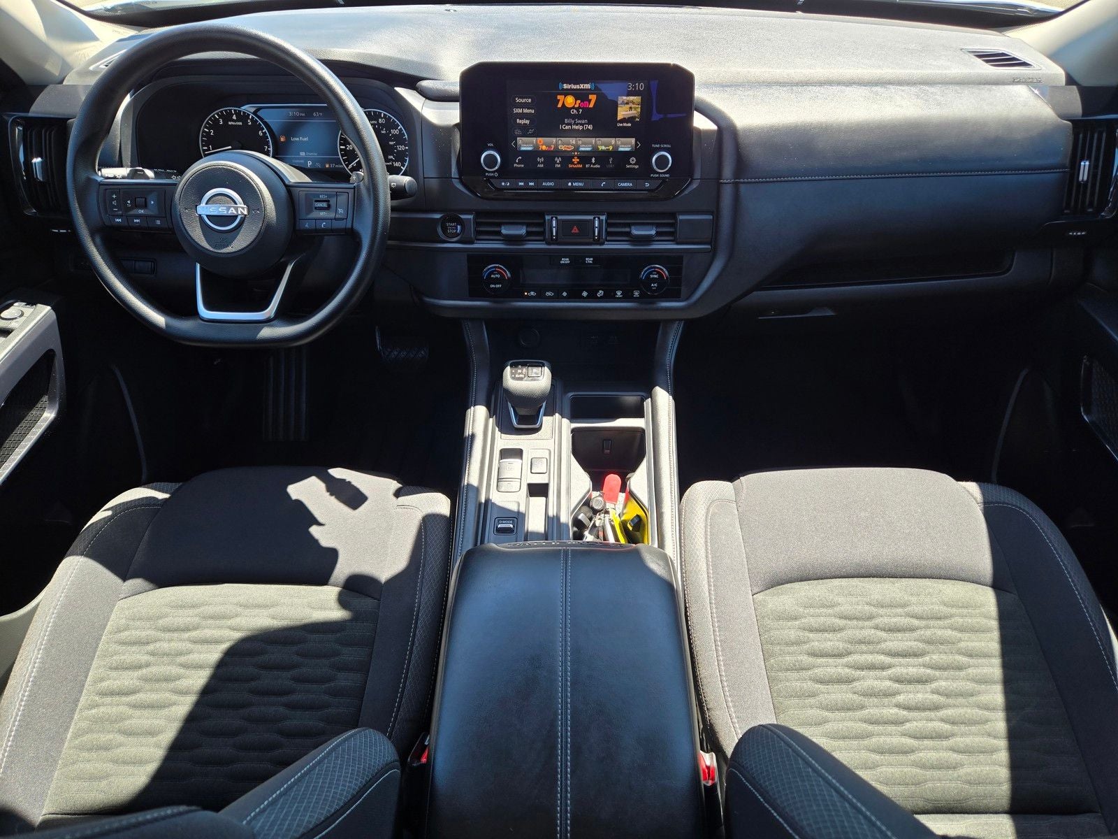 2025 Nissan Pathfinder S