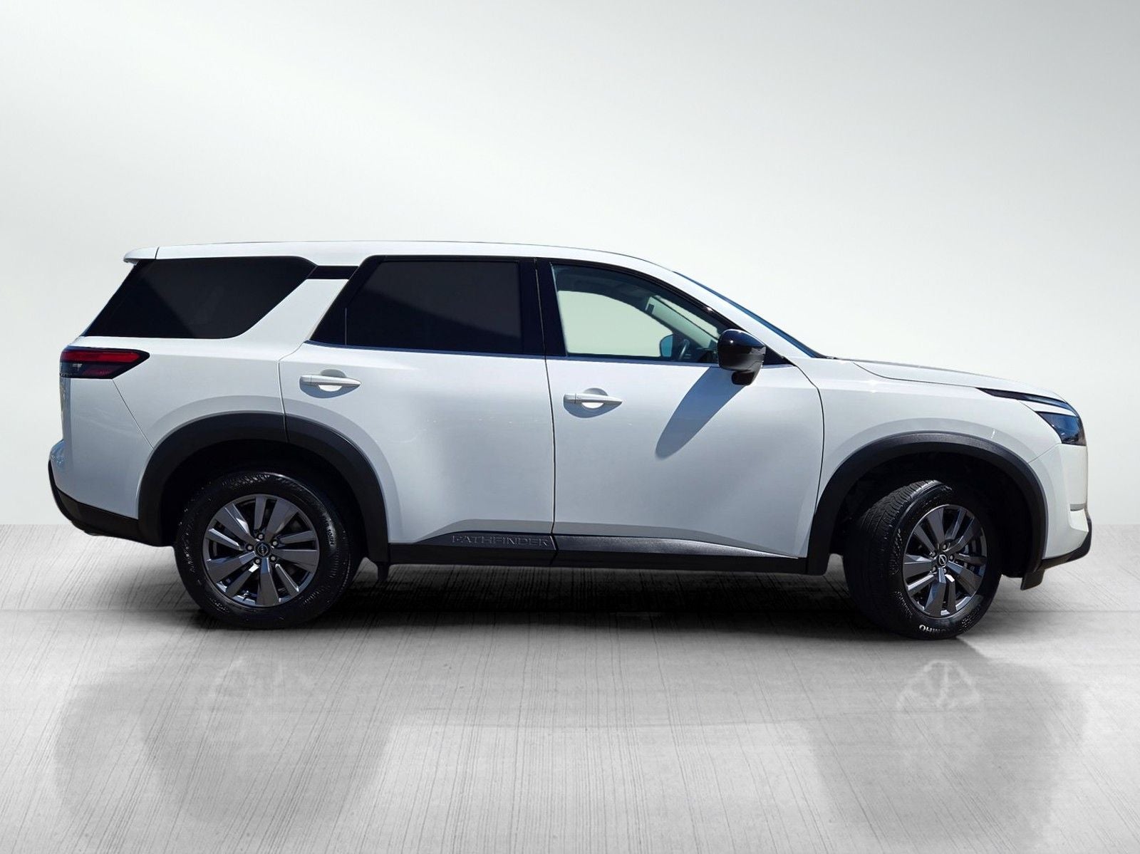 2025 Nissan Pathfinder S