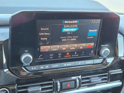 2022 Nissan Pathfinder SV